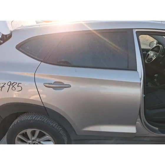Puerta Trasera Derecha para Hyundai Tucson (Tl, Tle)