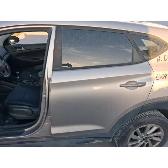 Puerta Trasera Izquierda para Hyundai Tucson (Tl, Tle)