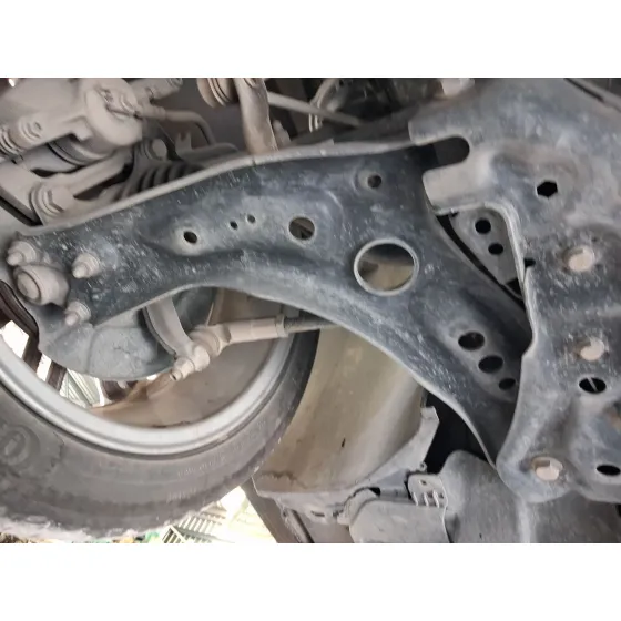 Brazo Suspension Inferior Delantero Derecho para Seat Leon (5F1)