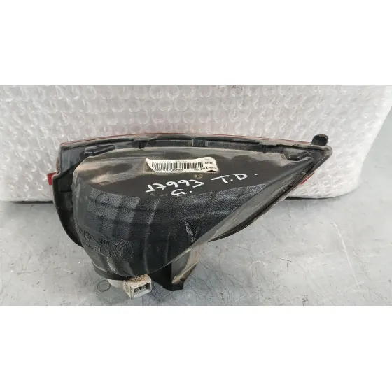 Piloto Trasero Derecho Paragolpes para Dacia Duster (Hm_)