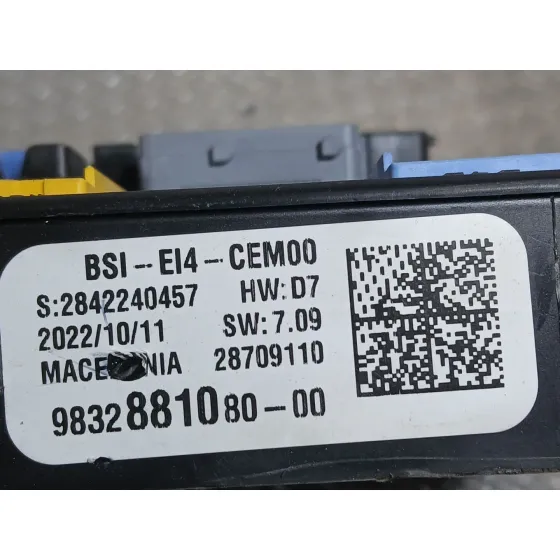 Caja Reles / Fusibles para Opel Mokka