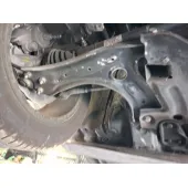 Brazo Suspension Inferior Delantero Derecho para Volkswagen Polo V (6R1, 6C1)