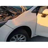 Aleta Delantera Izquierda para Toyota Corolla Ranchera Familiar (_E21_)