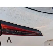 Piloto Trasero Izquierdo Interior para Toyota Corolla Ranchera Familiar (_E21_)