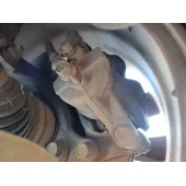 Pinza Freno Delantera Izquierda para Toyota Corolla Ranchera Familiar (_E21_)