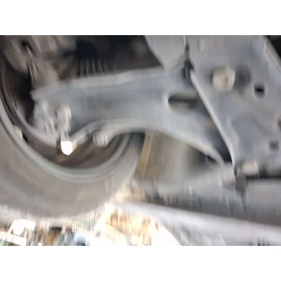Brazo Suspension Inferior Delantero Derecho para Renault Clio V (B7_)