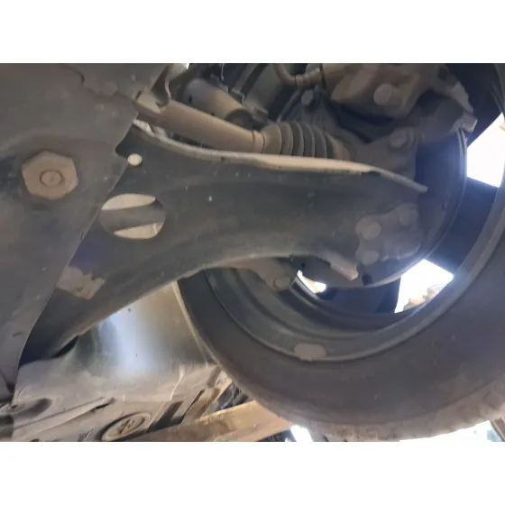 Brazo Suspension Inferior Delantero Izquierdo para Renault Clio V (B7_)