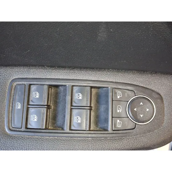 Mando Elevalunas Delantero Izquierdo para Renault Clio V (B7_)
