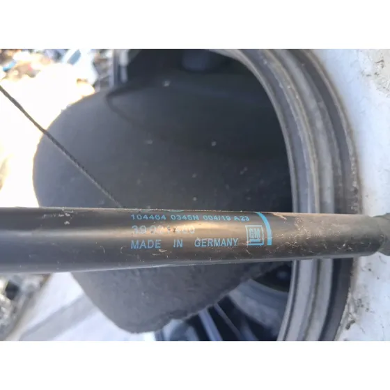 Amortiguadores Maletero / Porton para Opel Astra K (B16)