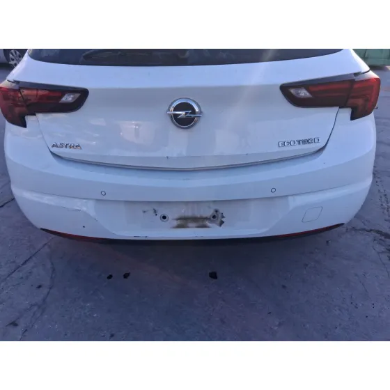 Paragolpes Trasero para Opel Astra K (B16)