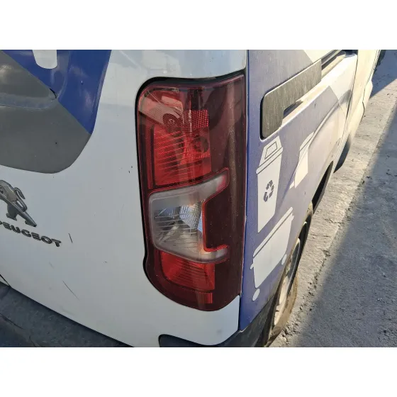 Piloto Trasero Derecho para Peugeot Partner Furgoneta/Monovolumen (K9)