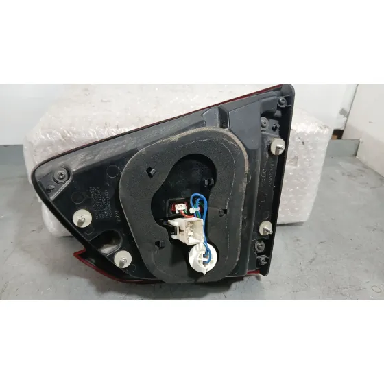 Piloto Trasero Izquierdo Interior para Kia Carens Iv