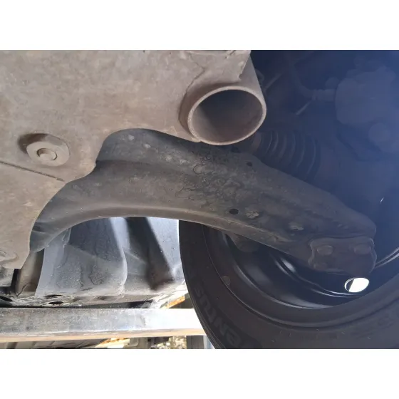 Brazo Suspension Inferior Delantero Izquierdo para Renault Megane Iii Hatchback (Bz0/1_, B3_)