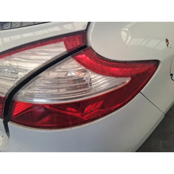 Piloto Trasero Derecho Exterior para Renault Megane Iii Hatchback (Bz0/1_, B3_)