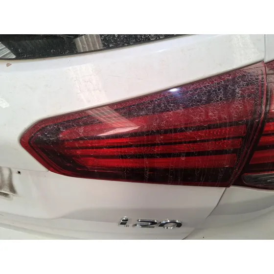 Piloto Trasero Derecho Interior para Hyundai I20 Ii (Gb, Ib)