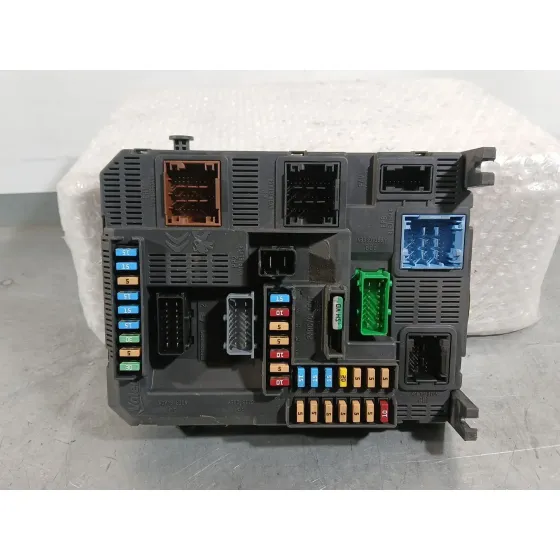 Caja Reles / Fusibles para Citroën C-Elysee (Dd_)