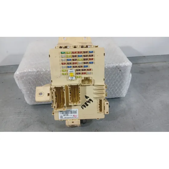 Caja Reles / Fusibles para Kia Cee'd Sportswagon (Jd)