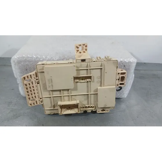 Caja Reles / Fusibles para Kia Cee'd Sportswagon (Jd)