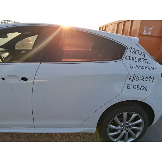 Puerta Trasera Izquierda para Alfa Romeo Giulietta (940_)
