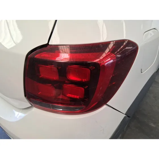 Piloto Trasero Derecho para Dacia Sandero Ii (B8_)