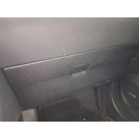 Guantera para Nissan Qashqai I (J10, Nj10)
