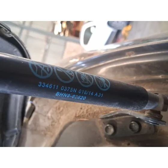 Amortiguadores Maletero / Porton para Mazda 3 (Bm, Bn)