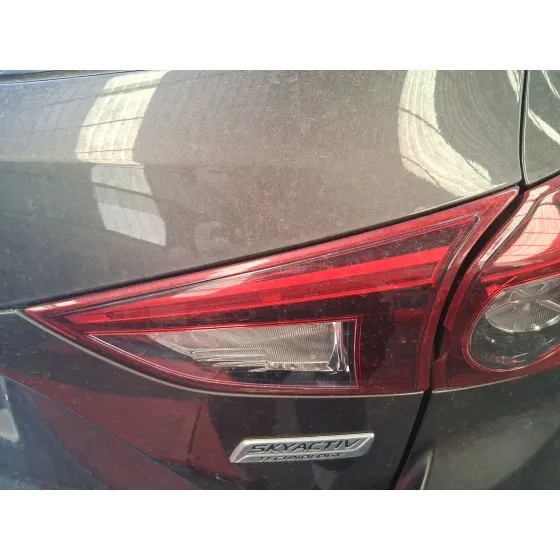 Piloto Trasero Derecho Interior para Mazda 3 (Bm, Bn)