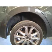 Plastico Pase Rueda Tras. Dch. para Mazda 3 (Bm, Bn)