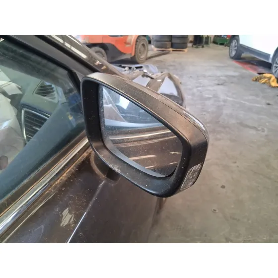 Retrovisor Derecho para Mazda 3 (Bm, Bn)