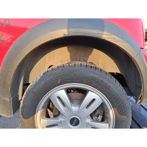 Plastico Pase Rueda Tras. Izq. para Mini Mini (R50, R53)