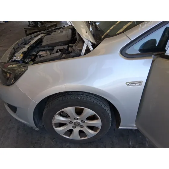 Aleta Delantera Izquierda para Opel Astra J (P10)