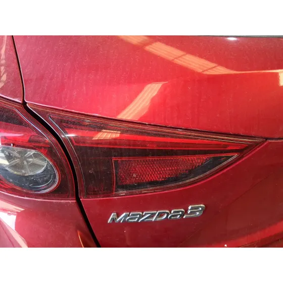 Piloto Trasero Izquierdo Interior para Mazda 3 (Bm, Bn)