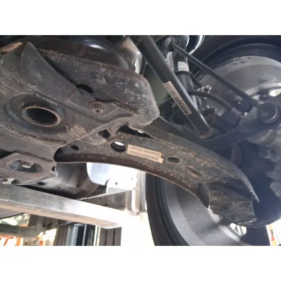 Brazo Suspension Inferior Delantero Izquierdo para Mg Zs Suv (Azs1)