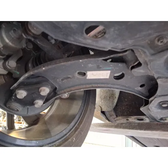Brazo Suspension Inferior Delantero Derecho para Mg Zs Suv (Azs1)