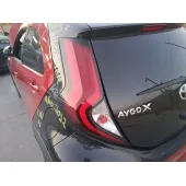 Piloto Trasero Izquierdo para Toyota Aygo X (_B7_)
