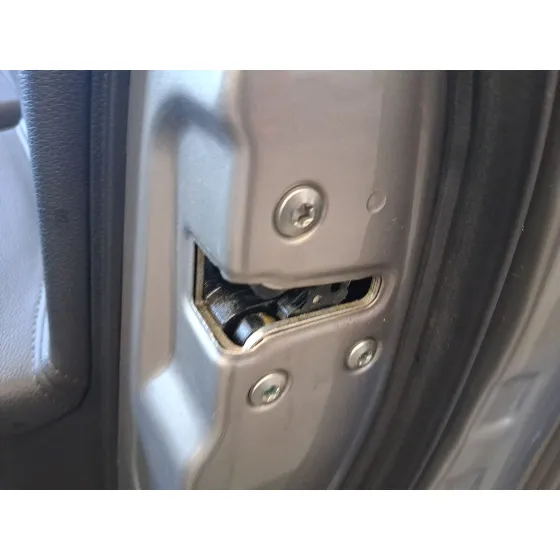 Cerradura Puerta Delantera Derecha para Kia Sportage Iii (Sl)