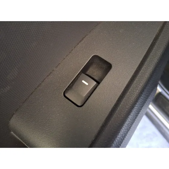 Mando Elevalunas Trasero Izquierdo para Kia Sportage Iii (Sl)