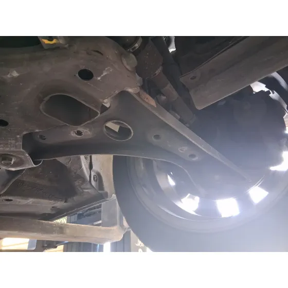Brazo Suspension Inferior Delantero Izquierdo para Hyundai I30 Fastback (Pde, Pden)
