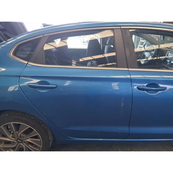 Puerta Trasera Derecha para Hyundai I30 Fastback (Pde, Pden)
