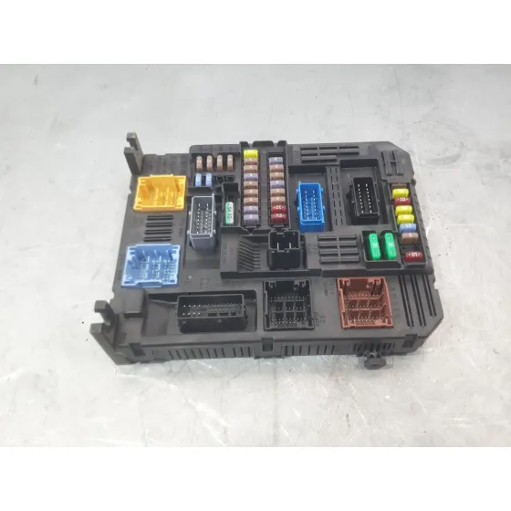 Caja Reles / Fusibles para Citroën Jumpy Iii Furgoneta (V_)