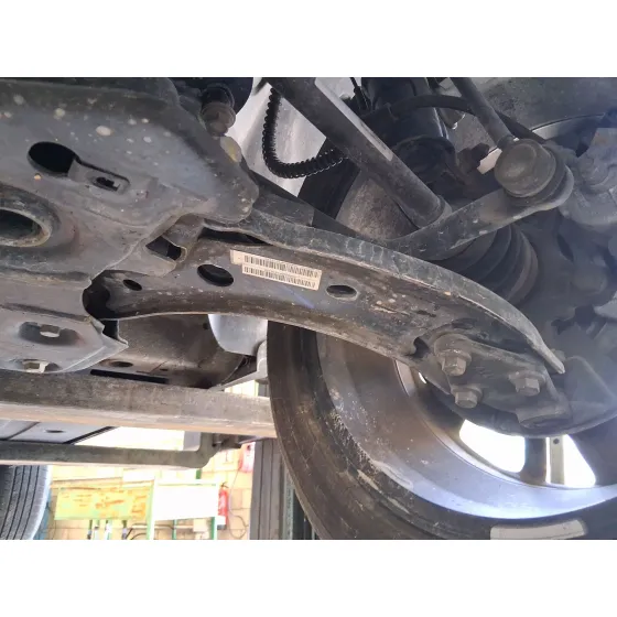Brazo Suspension Inferior Delantero Izquierdo para Mg Zs Suv (Azs1)