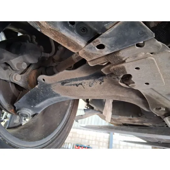 Brazo Suspension Inferior Delantero Derecho para Renault Captur I (J5_, H5_)