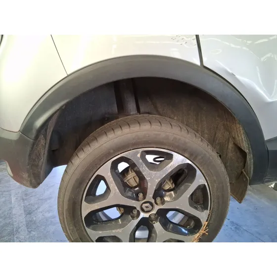 Plastico Pase Rueda Tras. Dch. para Renault Captur I (J5_, H5_)