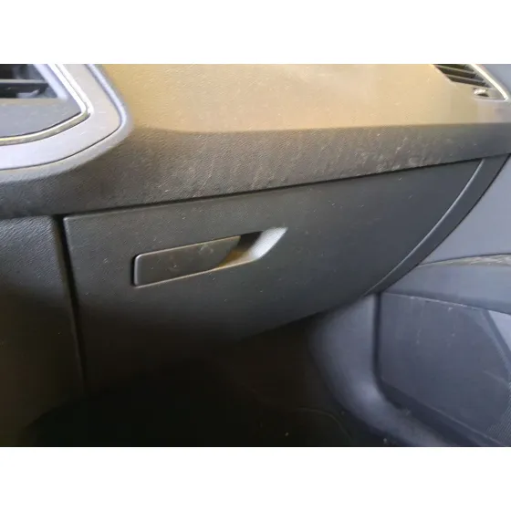 Guantera para Seat Leon (5F1)