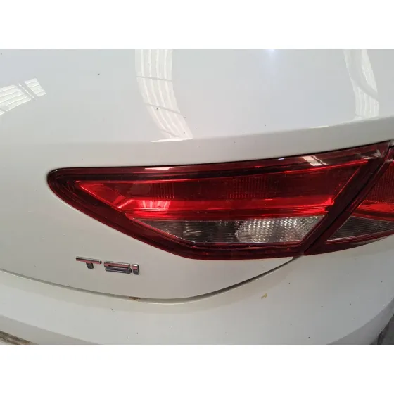 Piloto Trasero Derecho Interior para Seat Leon (5F1)