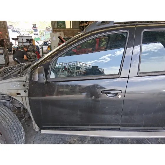 Puerta Delantera Izquierda para Dacia Duster (Hs_)
