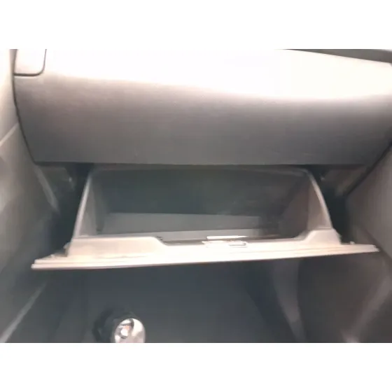 Guantera para Toyota Verso (_R2_)