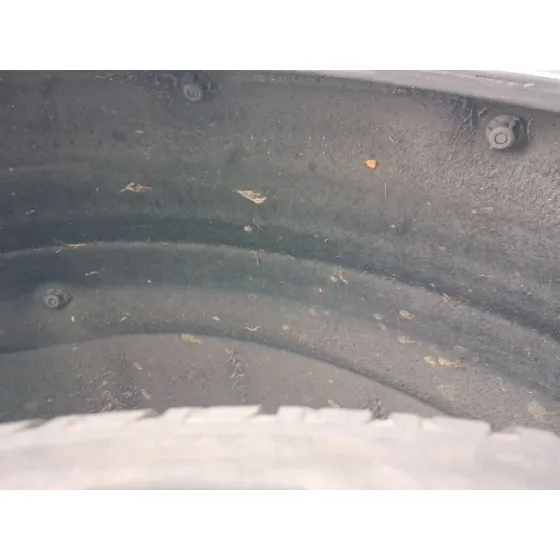 Plastico Pase Rueda Tras. Dch. para Toyota Verso (_R2_)