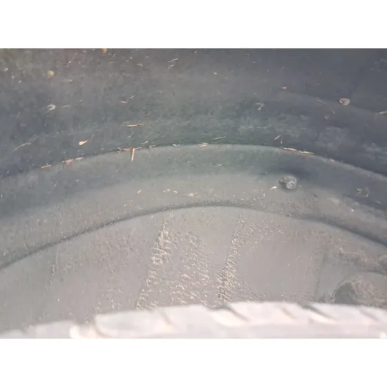 Plastico Pase Rueda Tras. Izq. para Toyota Verso (_R2_)