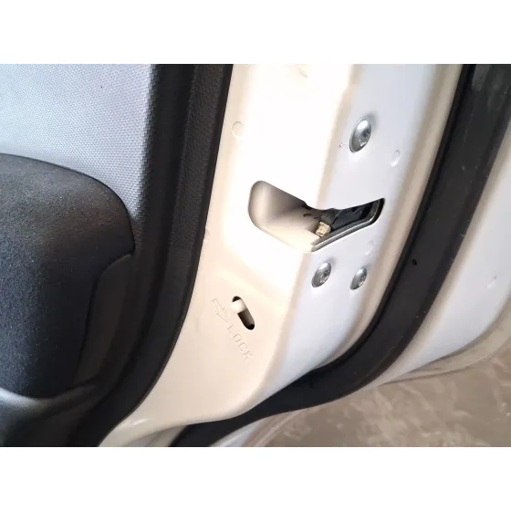 Cerradura Puerta Trasera Derecha para Mitsubishi Outlander Ii Van (Cw_W)